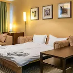Best Western Plus Olives City Hotel - Free Pool & Parking