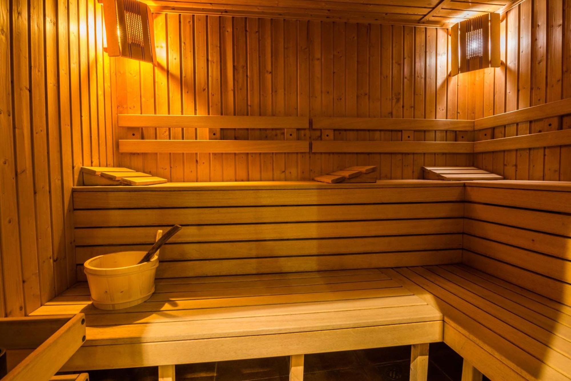 Western Olives - Free Pool & Parking Hotel Sofia